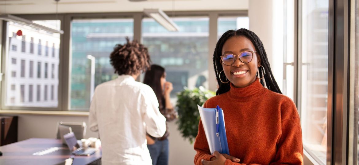picture of a young intern at a workplace